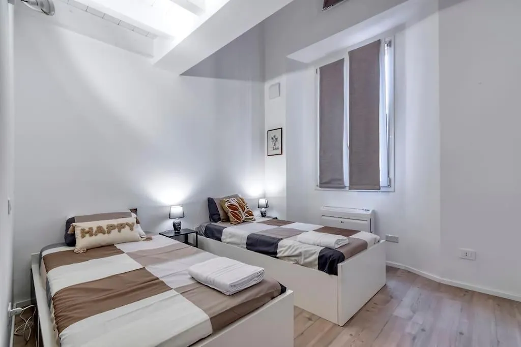 Carbonara Palace 5 - Luxury Comfort Under Medieval Towers Болонья Апартаменты
