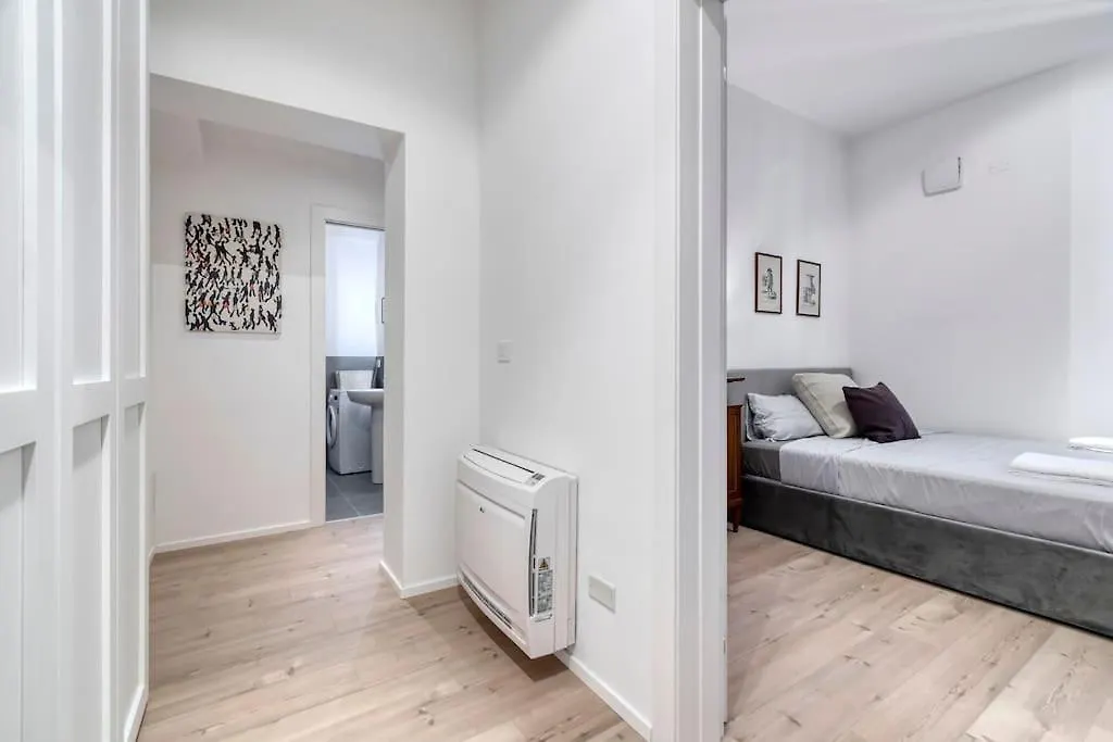 Carbonara Palace 5 - Luxury Comfort Under Medieval Towers Болонья